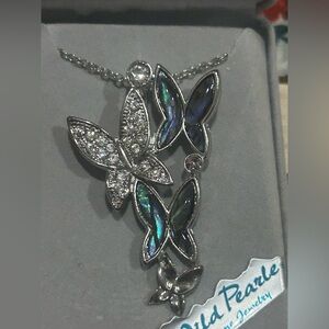 Wild Pearle Necklace - Butterfly Majesty